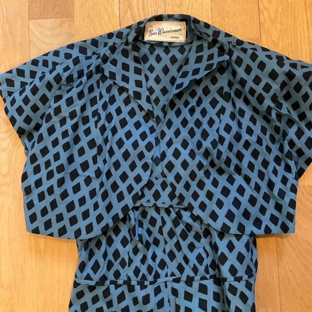 Chic Vintage Midi Dress/overdress